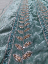 Load image into Gallery viewer, Mariab velvet Patch