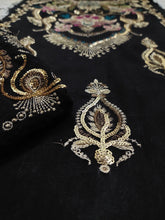 Load image into Gallery viewer, Noor by Sadia Asad Center & Sleeves Panel