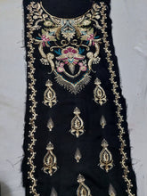 Load image into Gallery viewer, Noor by Sadia Asad Center & Sleeves Panel