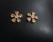 Load image into Gallery viewer, Gold Plated Tops / Studds