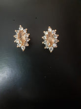 Load image into Gallery viewer, Gold Plated Tops / Studds