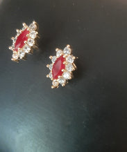 Load image into Gallery viewer, Gold Plated Tops / Studds