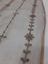 Load image into Gallery viewer, Mariab Duppta Fabric
