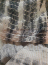 Load image into Gallery viewer, Mariab Frock Pret / Ready To Wear