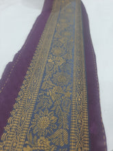 Load image into Gallery viewer, Sana Safinaz Patch Block Printed