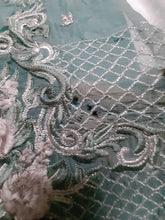 Load image into Gallery viewer, Serene Front