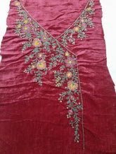Load image into Gallery viewer, Mariab Neckline Velvet

