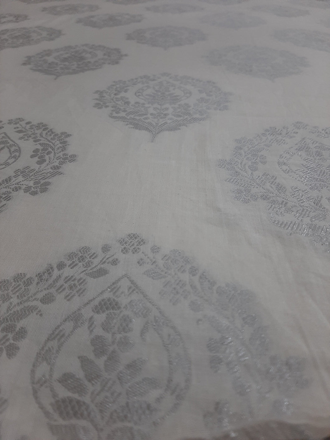 Mariab Fabric Jacquard