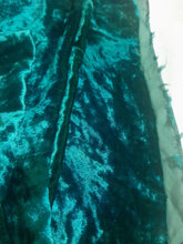 Load image into Gallery viewer, Mariab Fabric Plain Velvet
