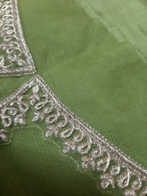 Load image into Gallery viewer, Mariab Neckline Hyderabadi
