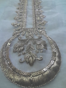 Mariab Neckline