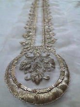 Load image into Gallery viewer, Mariab Neckline
