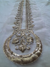 Load image into Gallery viewer, Mariab Neckline
