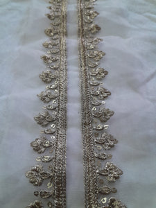 Mariab Neckline