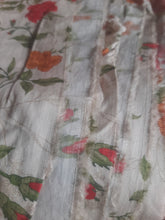 Load image into Gallery viewer, Mariab Fabric Printed Lawn
