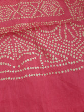 Load image into Gallery viewer, Mariab Fabric chunri Print
