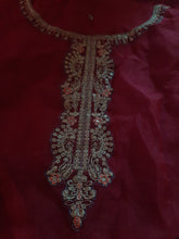Load image into Gallery viewer, Mariab Neckline
