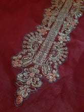 Load image into Gallery viewer, Mariab Neckline
