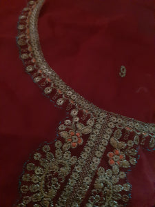 Mariab Neckline