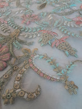 Load image into Gallery viewer, Republic Neckline
