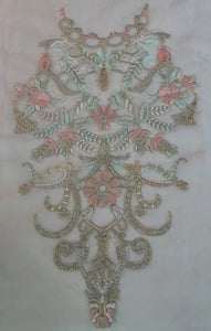 Republic Neckline