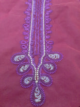 Load image into Gallery viewer, Republic Neckline
