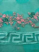 Load image into Gallery viewer, Mariab Patch Sleeves
