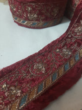 Load image into Gallery viewer, Mariab Patch Velvet
