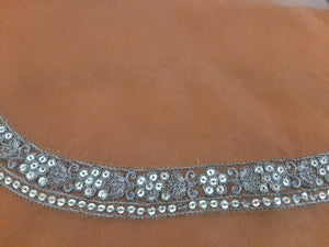 Mariab Neckline Thin