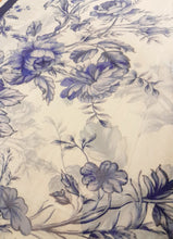 Load image into Gallery viewer, Mariab Duppta Printed Chiffon
