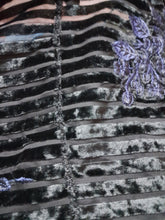 Load image into Gallery viewer, Charizma Shawl Palachi velvet
