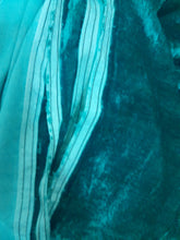 Load image into Gallery viewer, Mariab Fabric Plain Velvet
