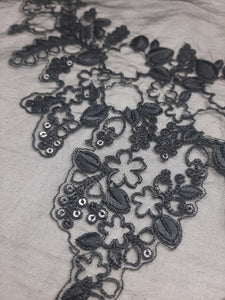 Mariab Neckline