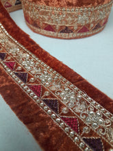 Load image into Gallery viewer, Mariab Patch Velvet
