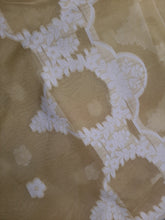 Load image into Gallery viewer, Mariab Duppta Jacquard
