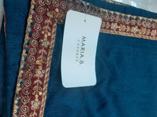 Load image into Gallery viewer, Mariab Shawl Ready to wear
