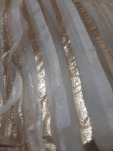 Load image into Gallery viewer, Mariab Fabric
