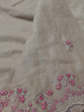 Load image into Gallery viewer, Kayesria Shawl Wool Embroidered
