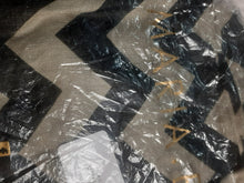 Load image into Gallery viewer, Mariab Shawl Ready to wear Woven
