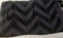 Load image into Gallery viewer, Mariab Shawl wool Ready to wear
