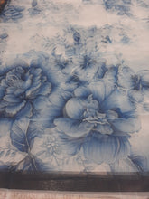 Load image into Gallery viewer, Mariab Duppta Printed Organza

