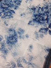 Load image into Gallery viewer, Mariab Duppta Printed Organza
