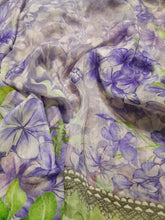Load image into Gallery viewer, Mariab Duppta Printed Silk
