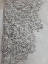 Load image into Gallery viewer, Mariab Patch Cutwork Style
