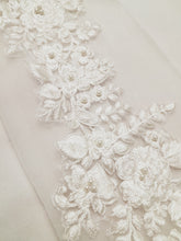 Load image into Gallery viewer, Mariab Patch Pearl Embellished

