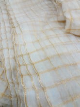 Load image into Gallery viewer, Mariab Fabric khaddi Organza
