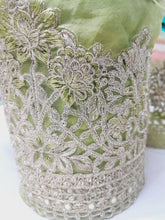 Load image into Gallery viewer, Mariab Patch Cut Work
