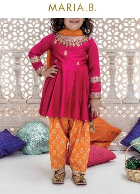 Mariab Neckline
