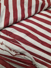 Load image into Gallery viewer, Mariab Fabric Printed Lawn
