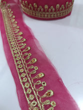 Load image into Gallery viewer, Mariab Patch / Neckline
